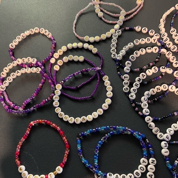 100 Pack Friendship Bracelets for Taylor Swift events! **Bestselling Bracelets! - Picture 15 of 16